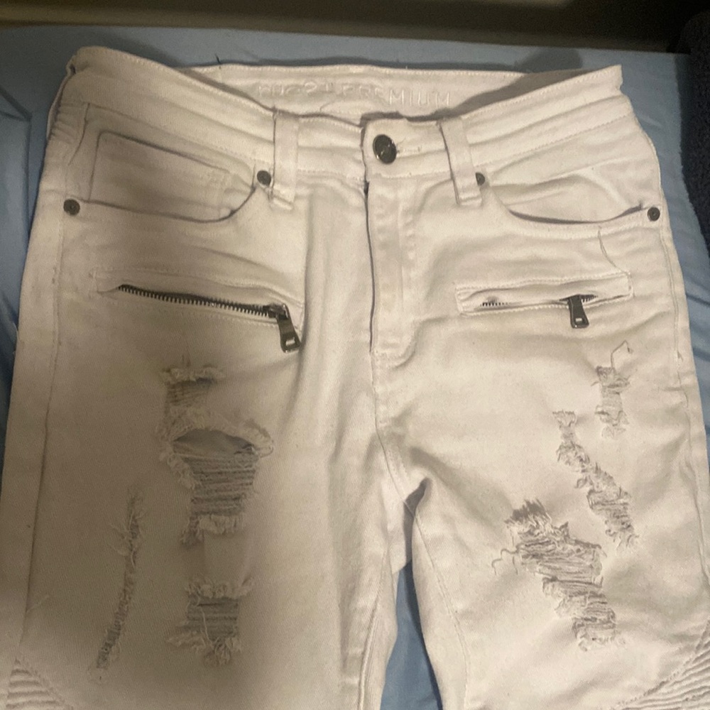Rue21,all white ripped zipper jeans,32-30,32-34